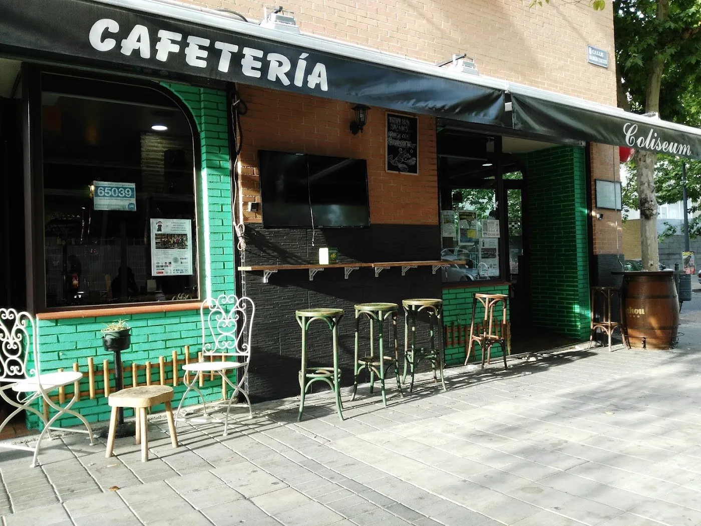 La fachada